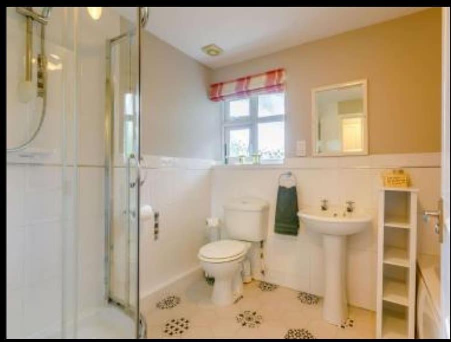 Willa The Nook Located In A Beautiful Garden Setting With Parking Stratford-upon-Avon Zewnętrze zdjęcie